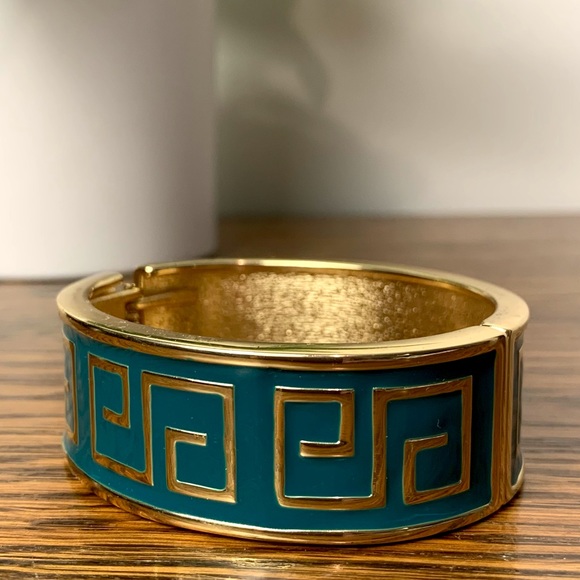 Aztec 1” Thick Cuff Bracelet - Picture 5 of 11